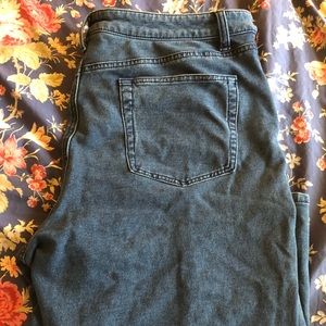 Never worn skinny jeans 16